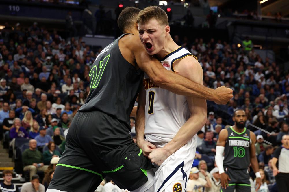 里的猛烈攻 里的猛烈攻