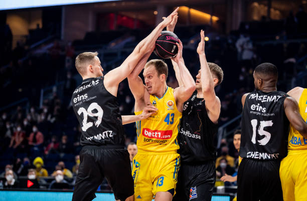 更加立体化 更加立体化